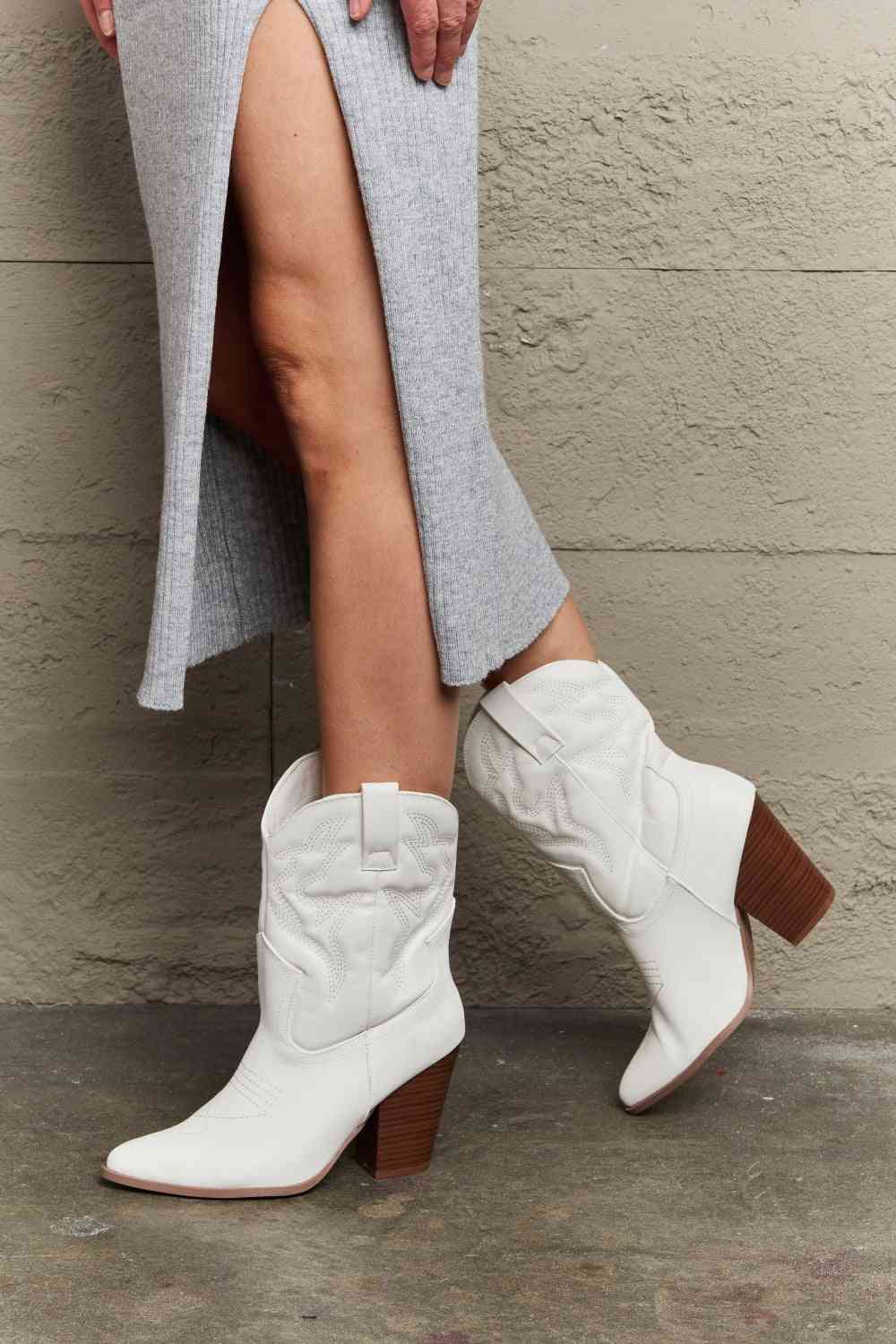 Legend Footwear Bella Cowboy Boots - Mad Gringa Hats & Boutique