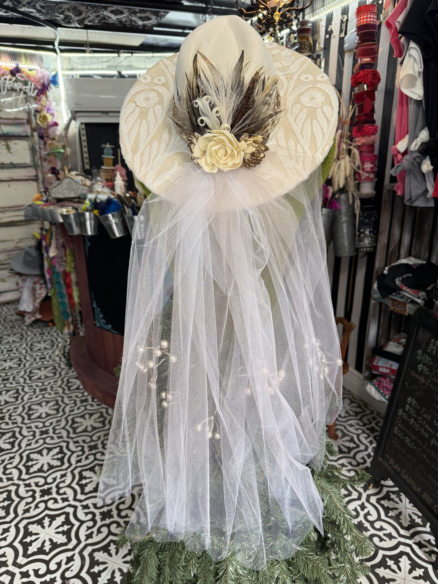 Country Wedding in Cream