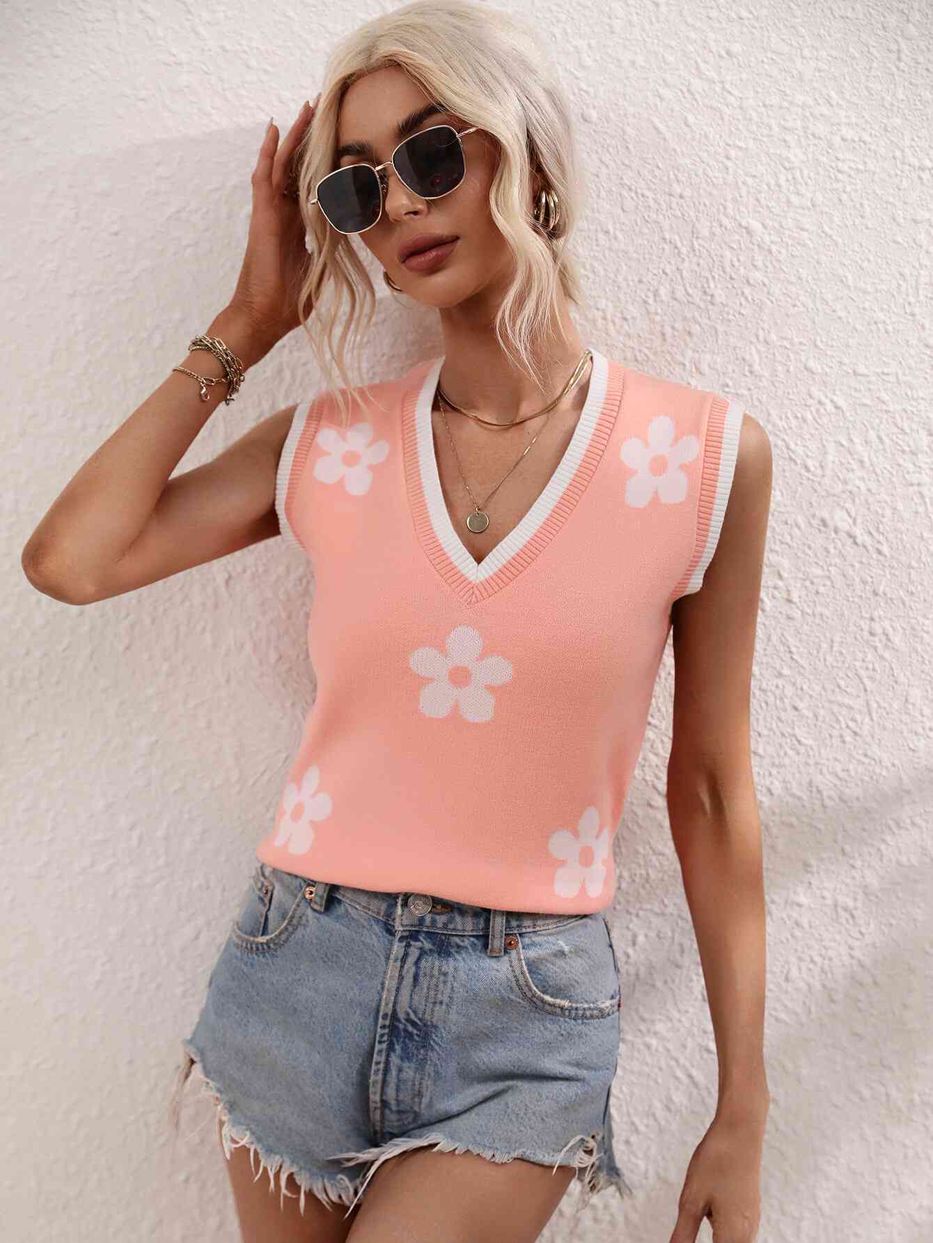 Floral Contrast Ribbed Trim Sweater Vest - Mad Gringa Hats & Boutique
