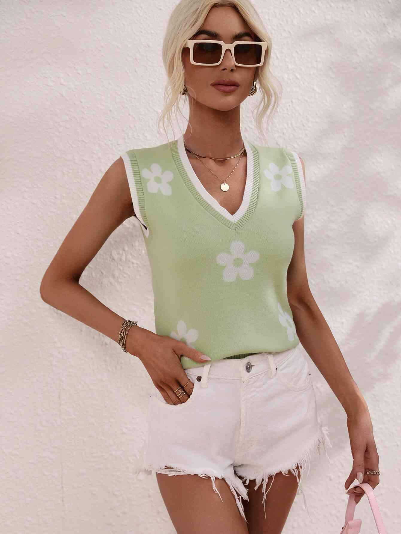 Floral Contrast Ribbed Trim Sweater Vest - Mad Gringa Hats & Boutique